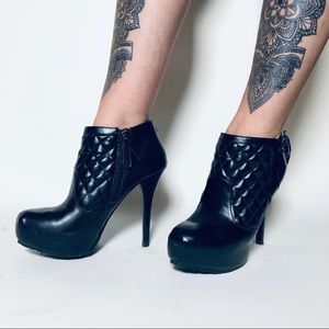 Guess Black Leather Quilted Bootie